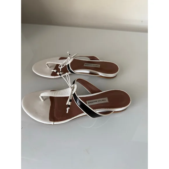 Tabitha Simmons 'Dara' Black/White Sandals, Sz 37 EU / 7 US - Picture 3 of 7